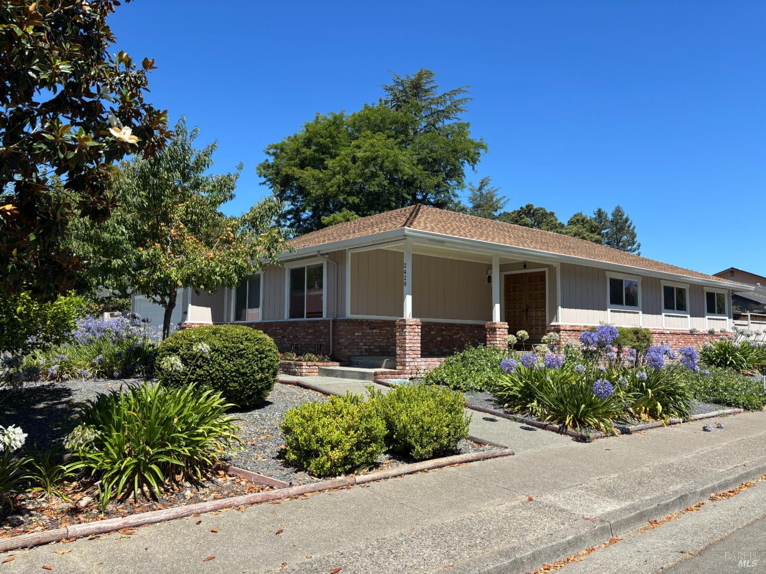 2429 Woodstock Court Santa Rosa CA 95409