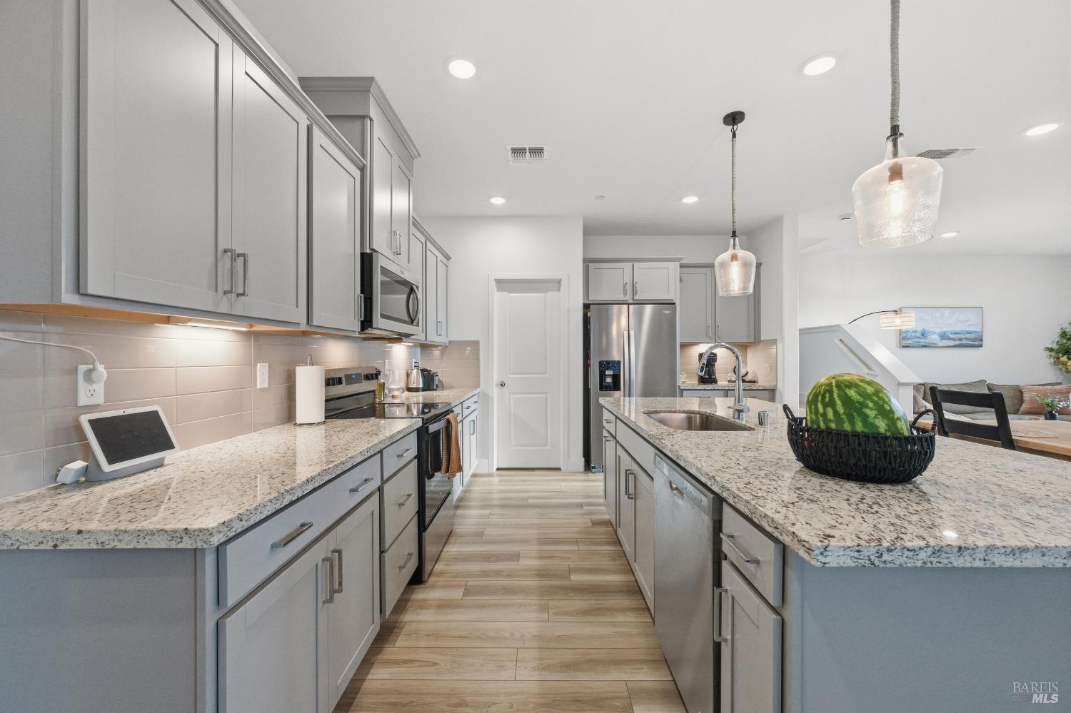 1522 Waterside Lane Rohnert Park CA 94928