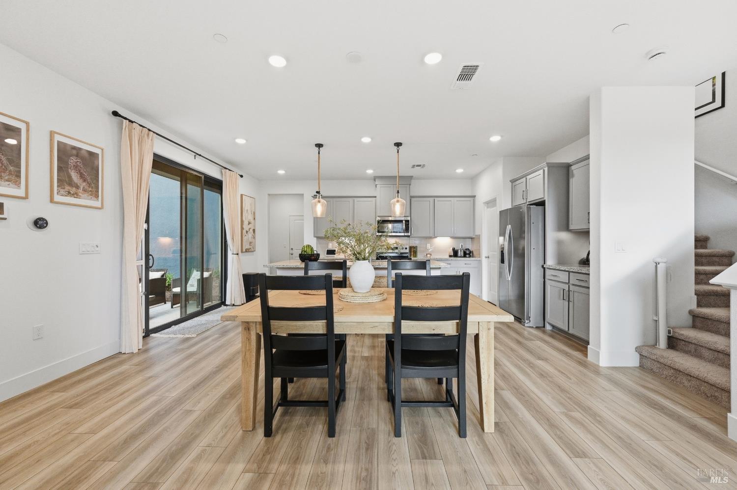 1522 Waterside Lane Rohnert Park CA 94928
