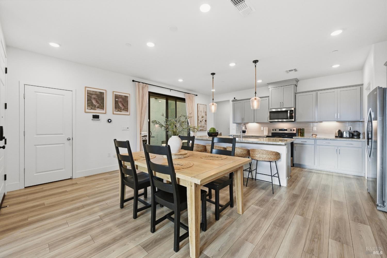1522 Waterside Lane Rohnert Park CA 94928