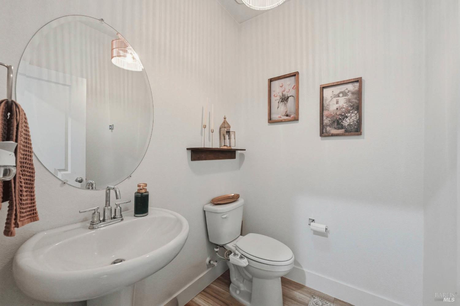 1522 Waterside Lane Rohnert Park CA 94928
