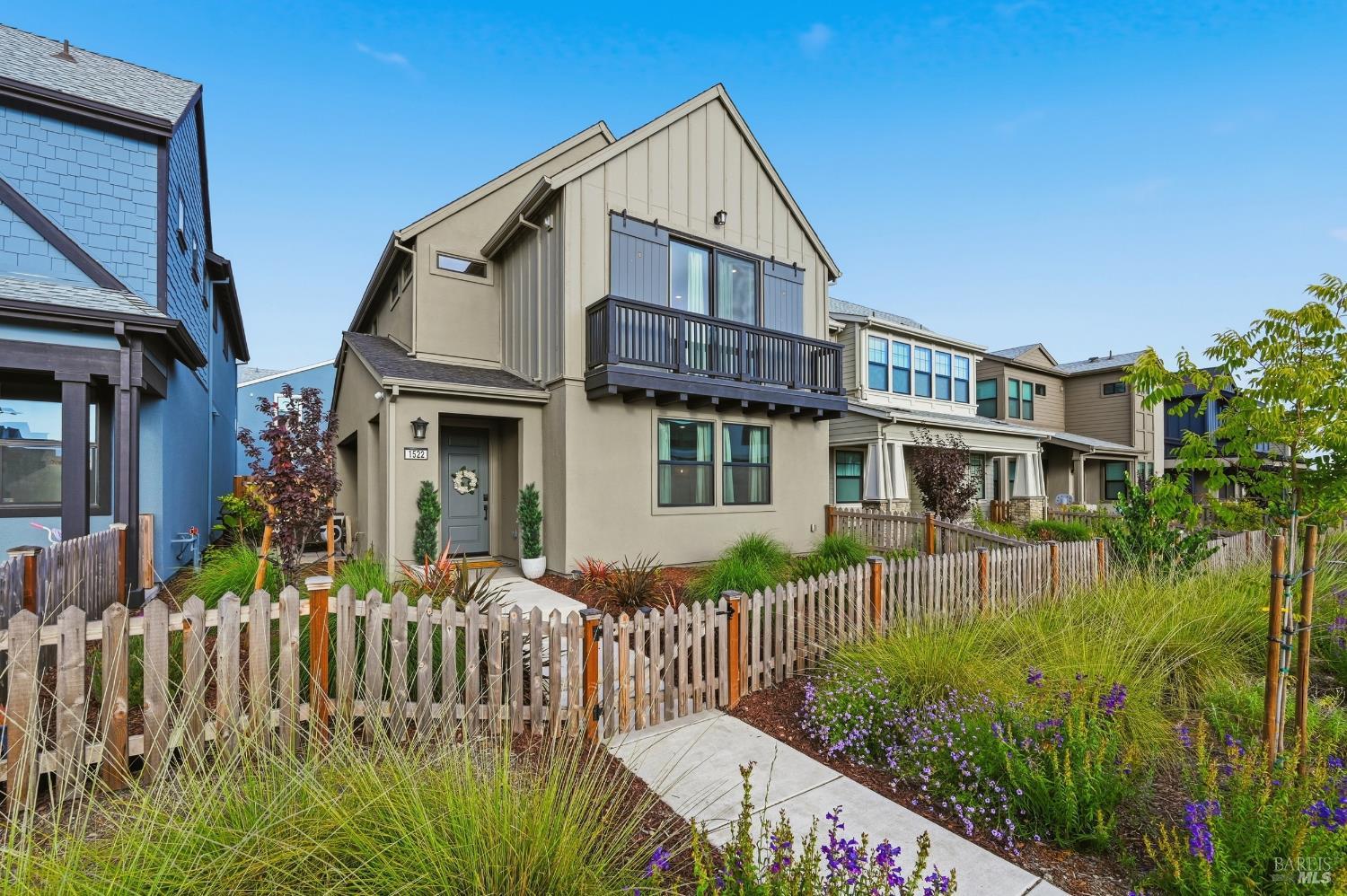 1522 Waterside Lane Rohnert Park CA 94928