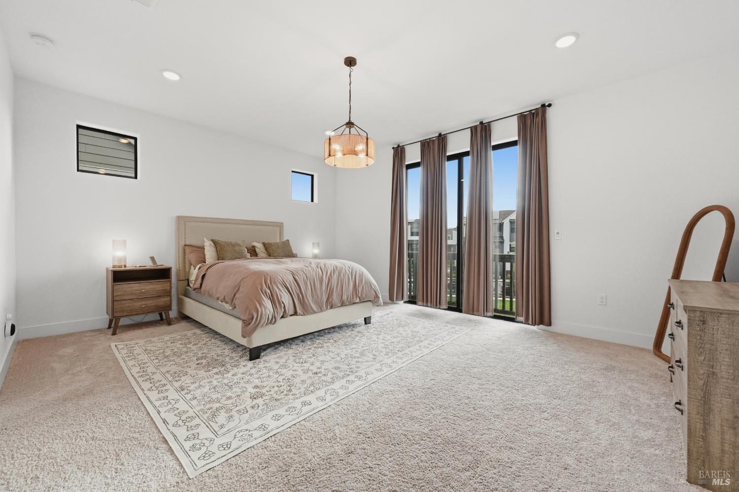 1522 Waterside Lane Rohnert Park CA 94928