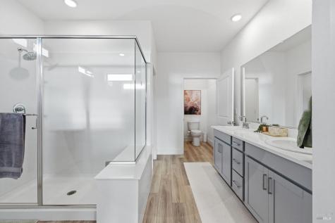 1522 Waterside Lane Rohnert Park CA 94928