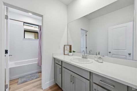 1522 Waterside Lane Rohnert Park CA 94928