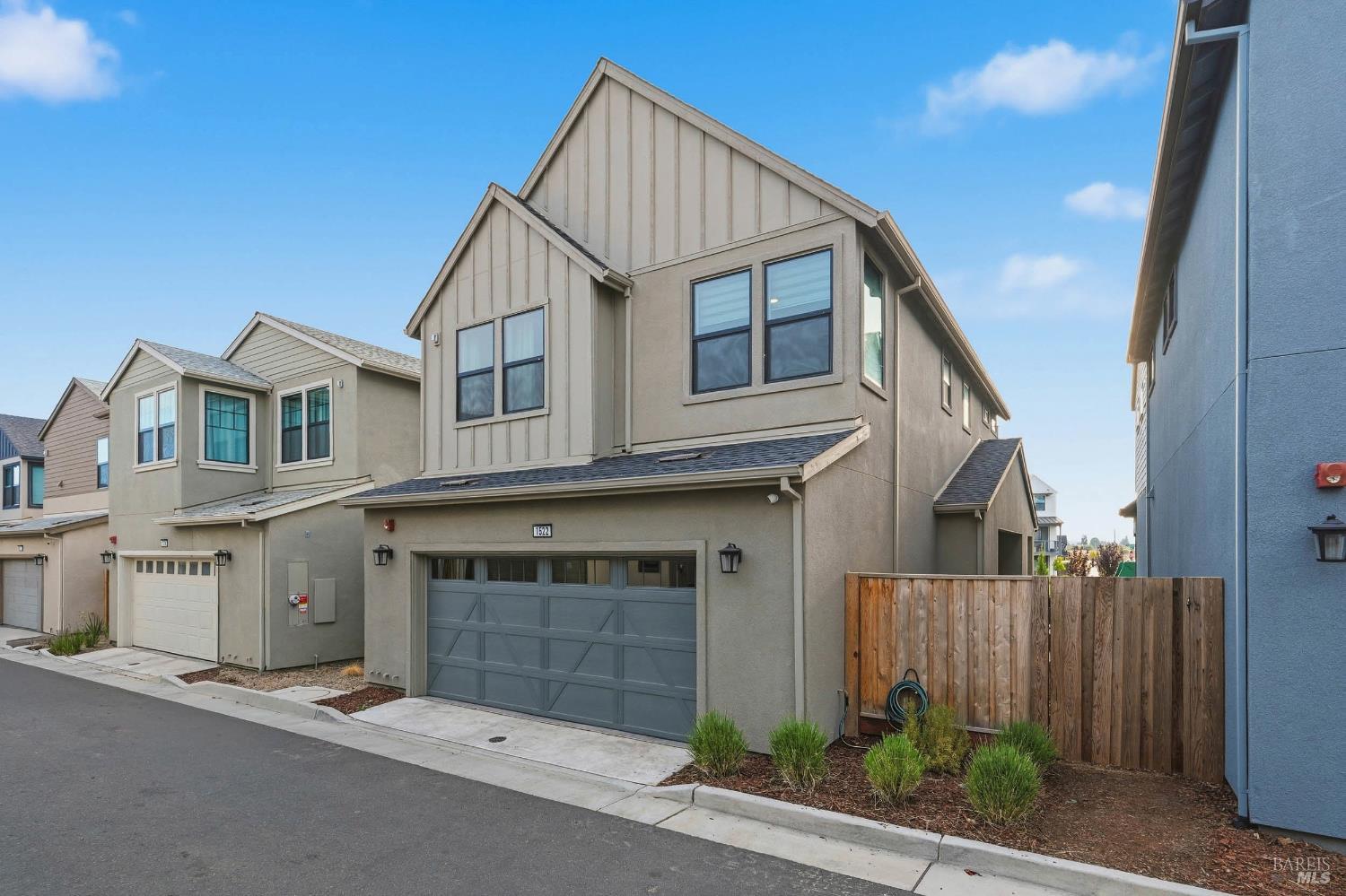 1522 Waterside Lane Rohnert Park CA 94928