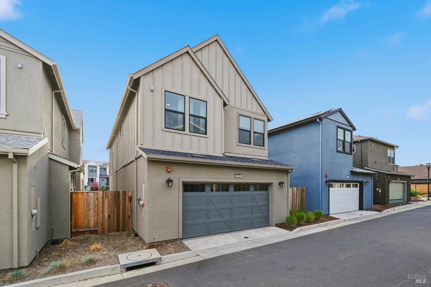 1522 Waterside Lane Rohnert Park CA 94928