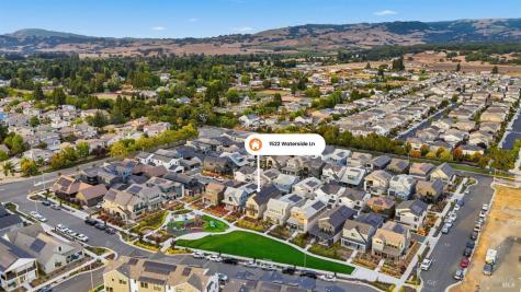 1522 Waterside Lane Rohnert Park CA 94928