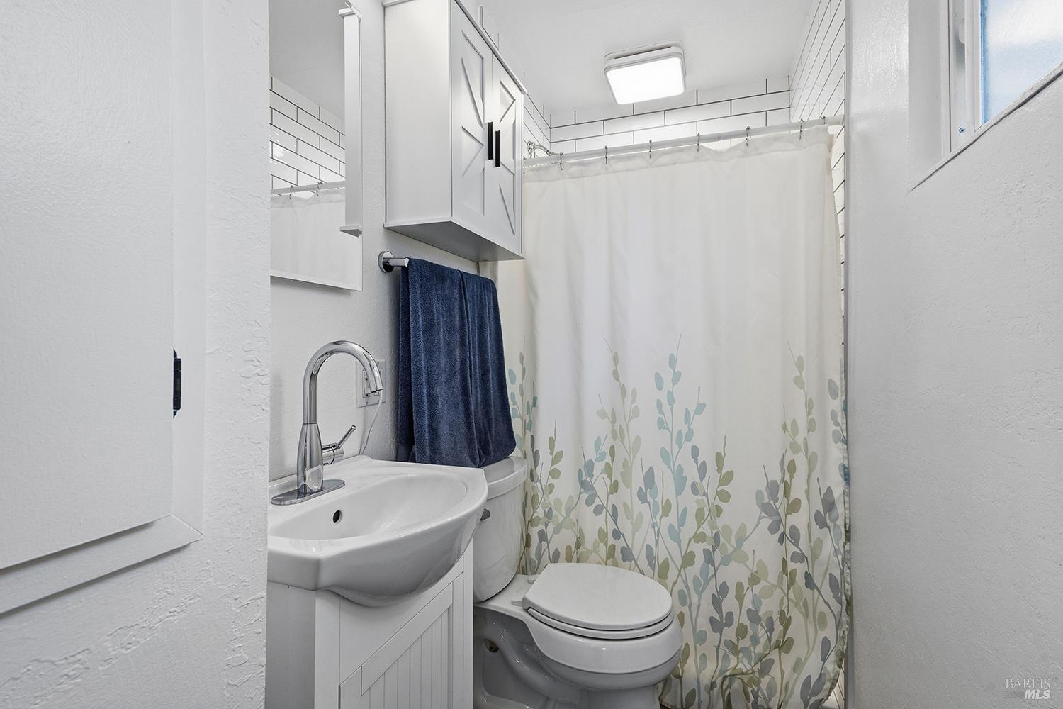 110 Allan Avenue Rohnert Park CA 94928