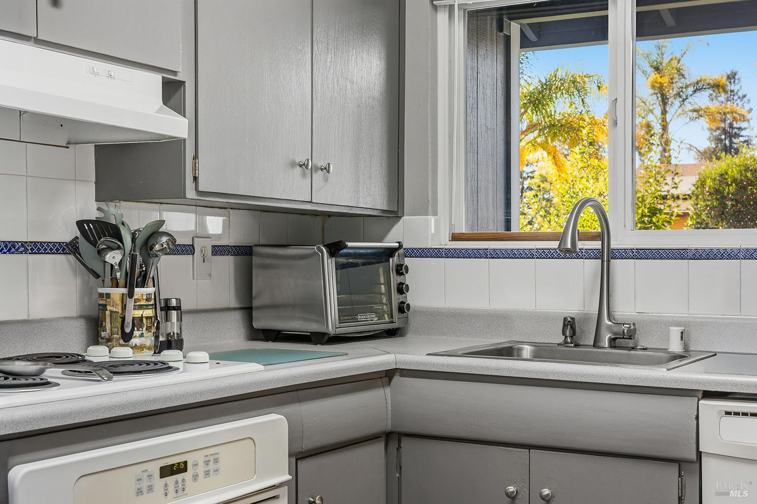 110 Allan Avenue Rohnert Park CA 94928