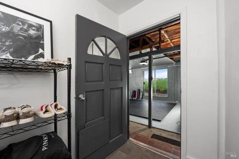 1979 Ludwig Avenue Santa Rosa CA 95407