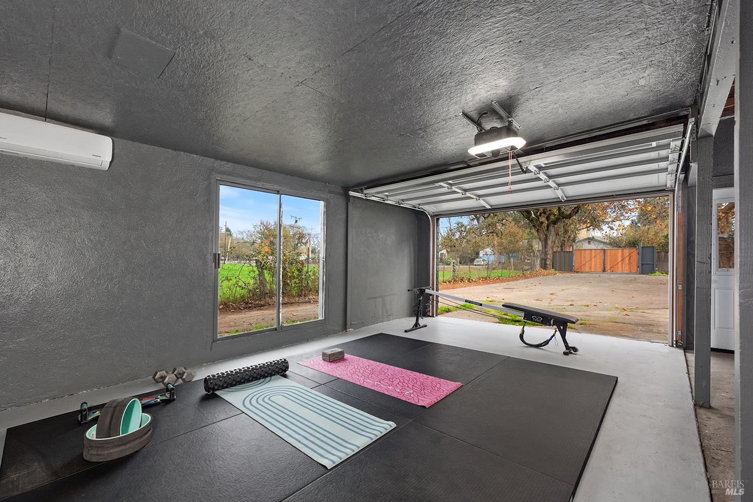 1979 Ludwig Avenue Santa Rosa CA 95407