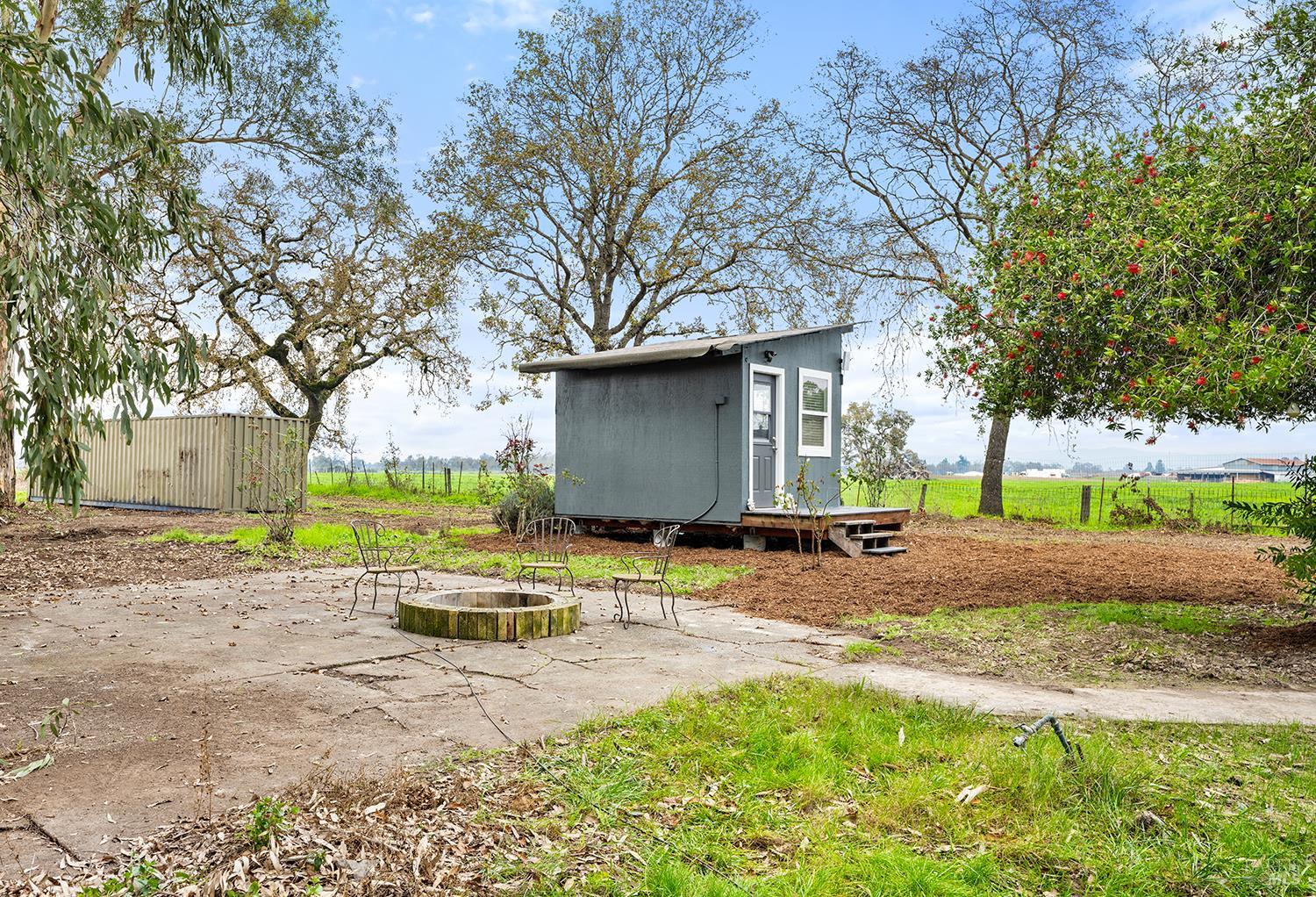 1979 Ludwig Avenue Santa Rosa CA 95407