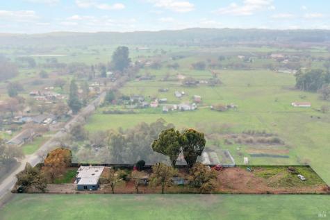 1979 Ludwig Avenue Santa Rosa CA 95407