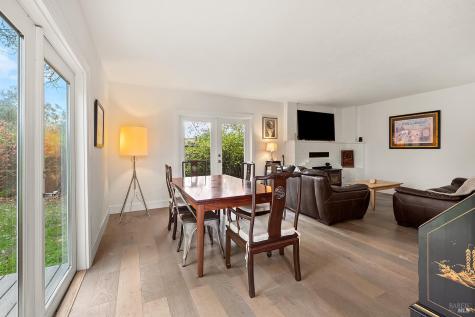 1979 Ludwig Avenue Santa Rosa CA 95407