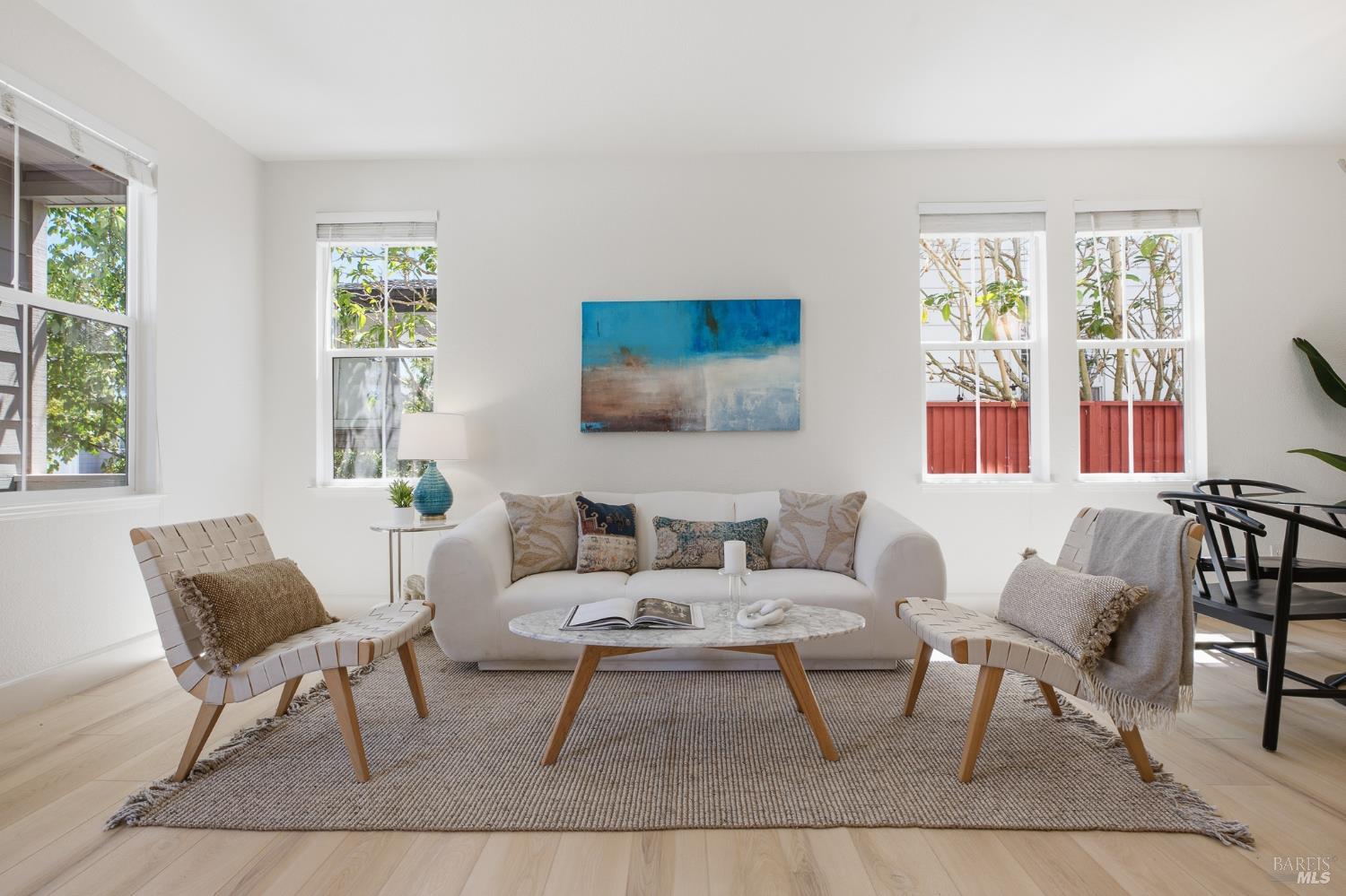 1759 Emma Way Petaluma CA 94954