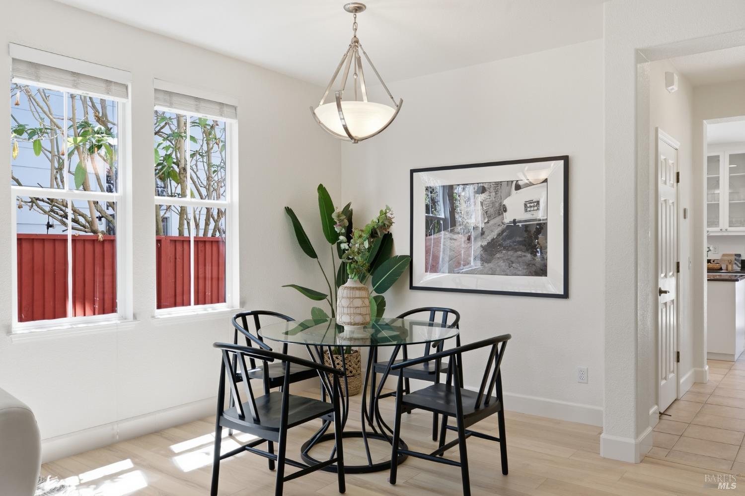 1759 Emma Way Petaluma CA 94954