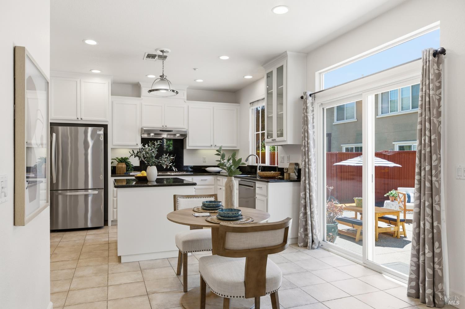 1759 Emma Way Petaluma CA 94954