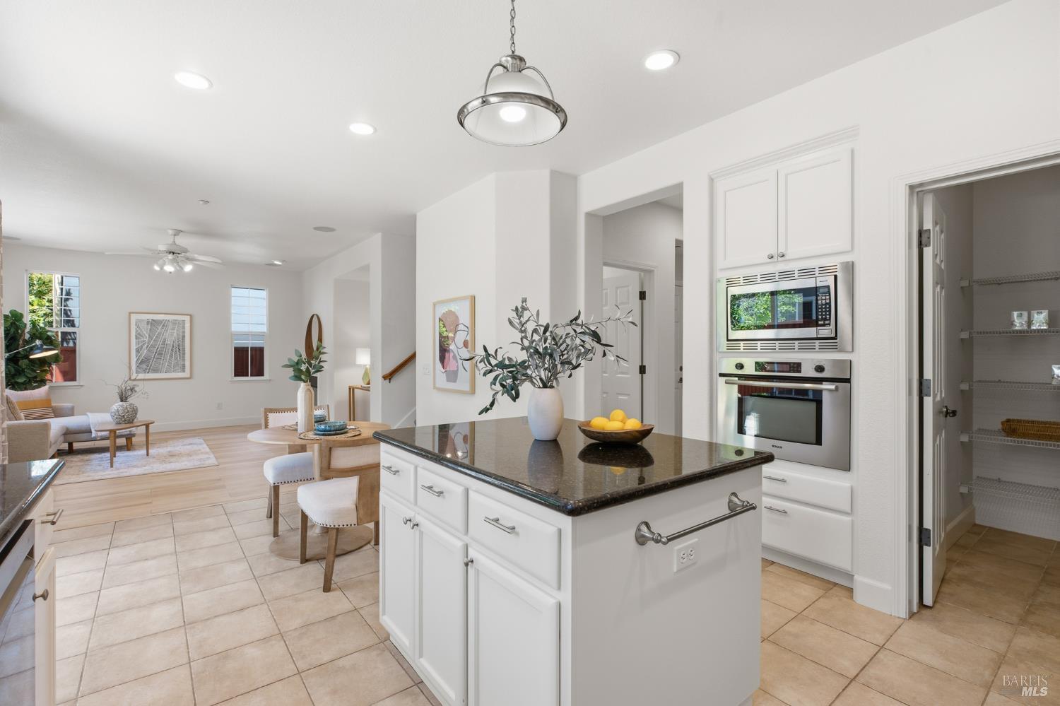 1759 Emma Way Petaluma CA 94954