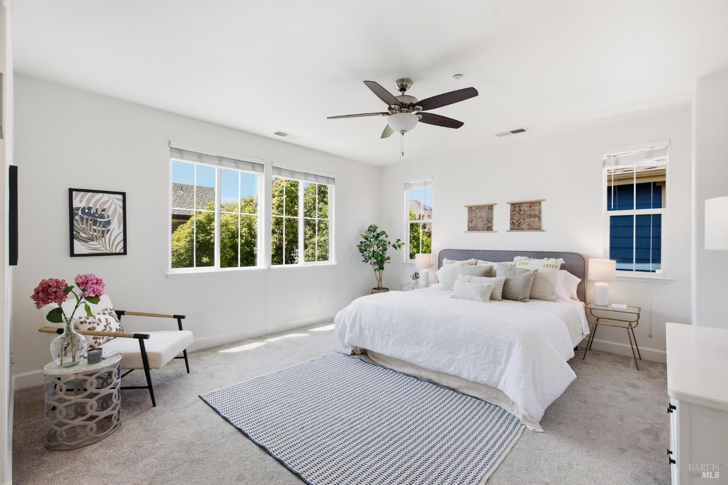 1759 Emma Way Petaluma CA 94954