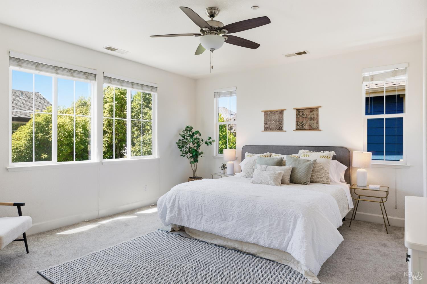 1759 Emma Way Petaluma CA 94954