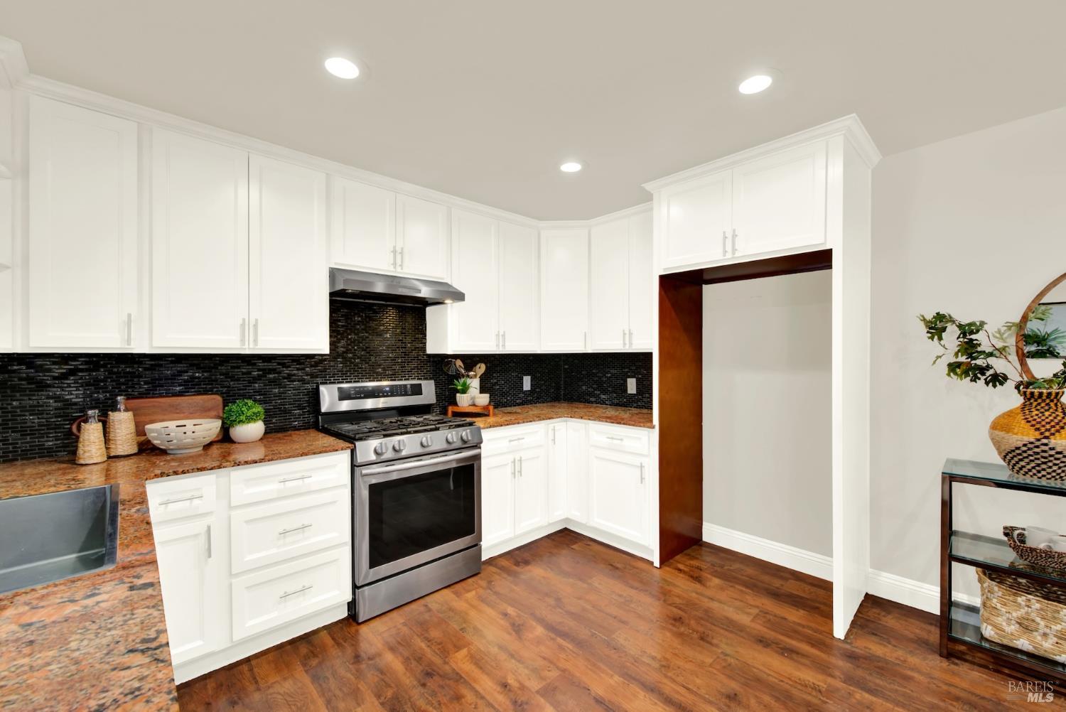 206 Amherst Court Vacaville CA 95687