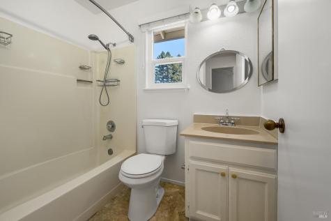 2266 Coventry Court Santa Rosa CA 95401