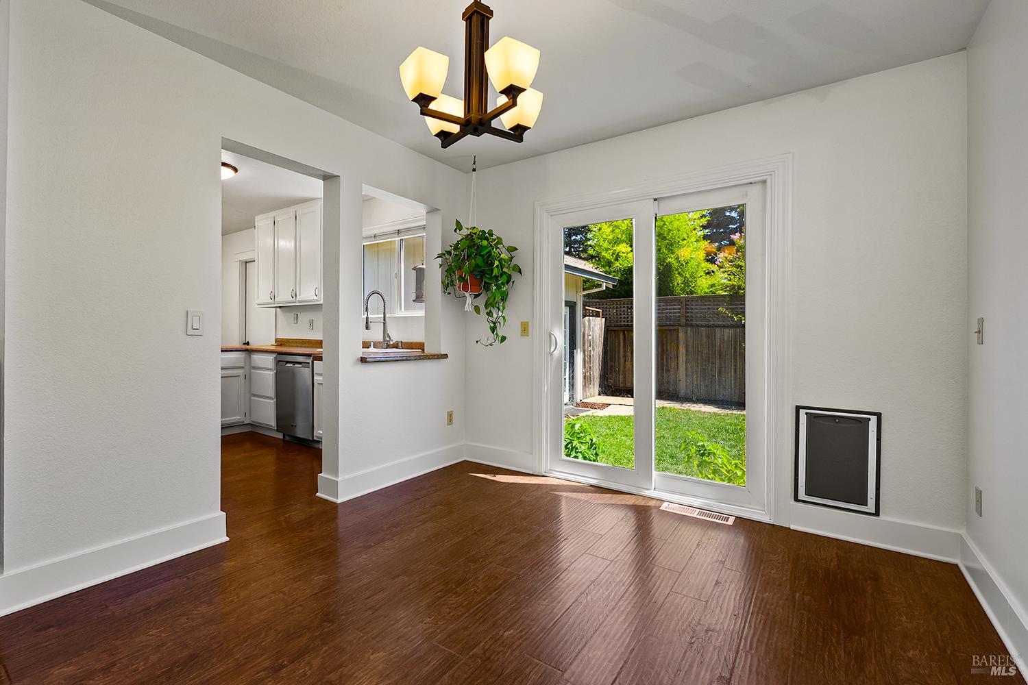2266 Coventry Court Santa Rosa CA 95401