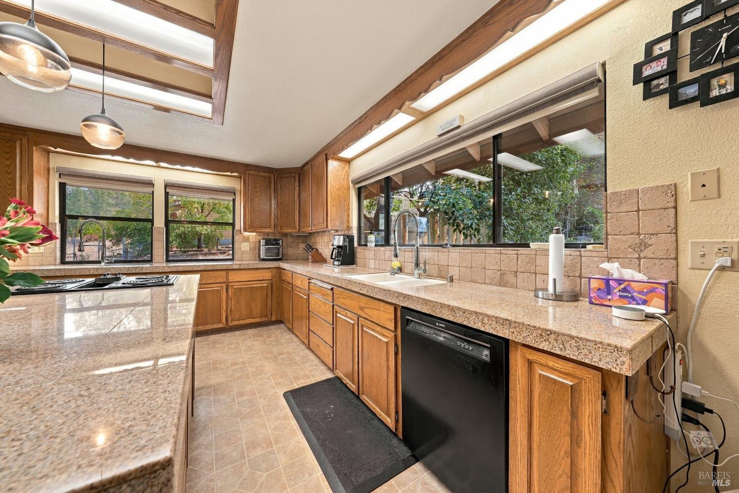 3523 Risher Drive Clearlake CA 95422