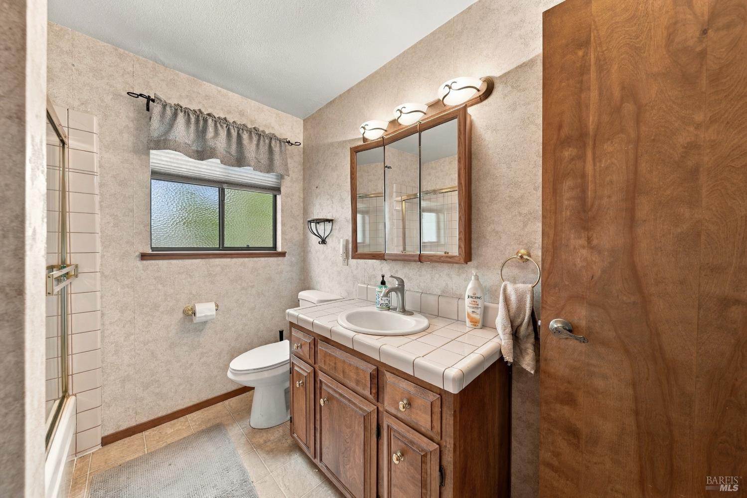 3523 Risher Drive Clearlake CA 95422
