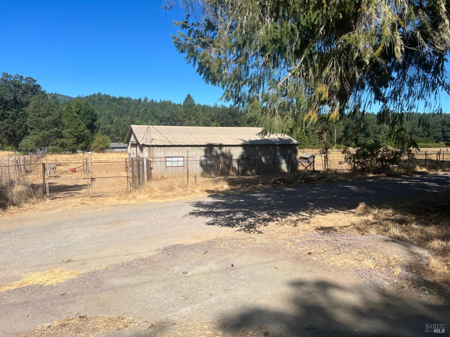 46145 Meadow Lane N Laytonville CA 95454