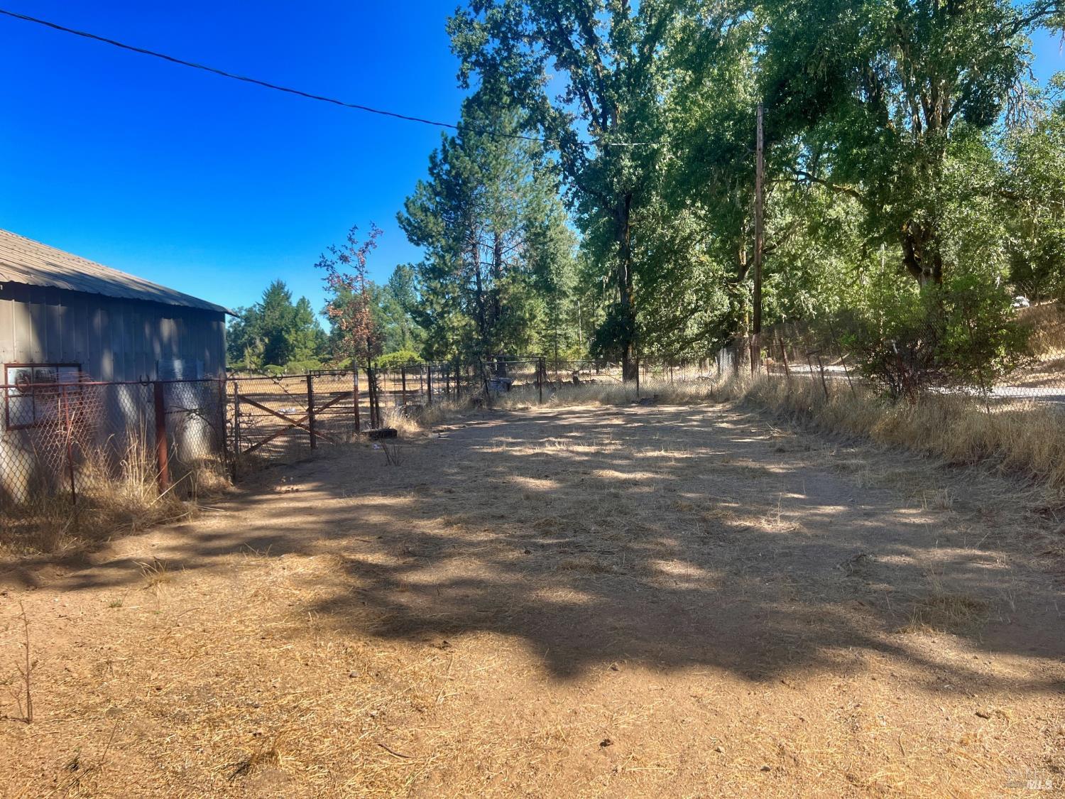 46145 Meadow Lane N Laytonville CA 95454