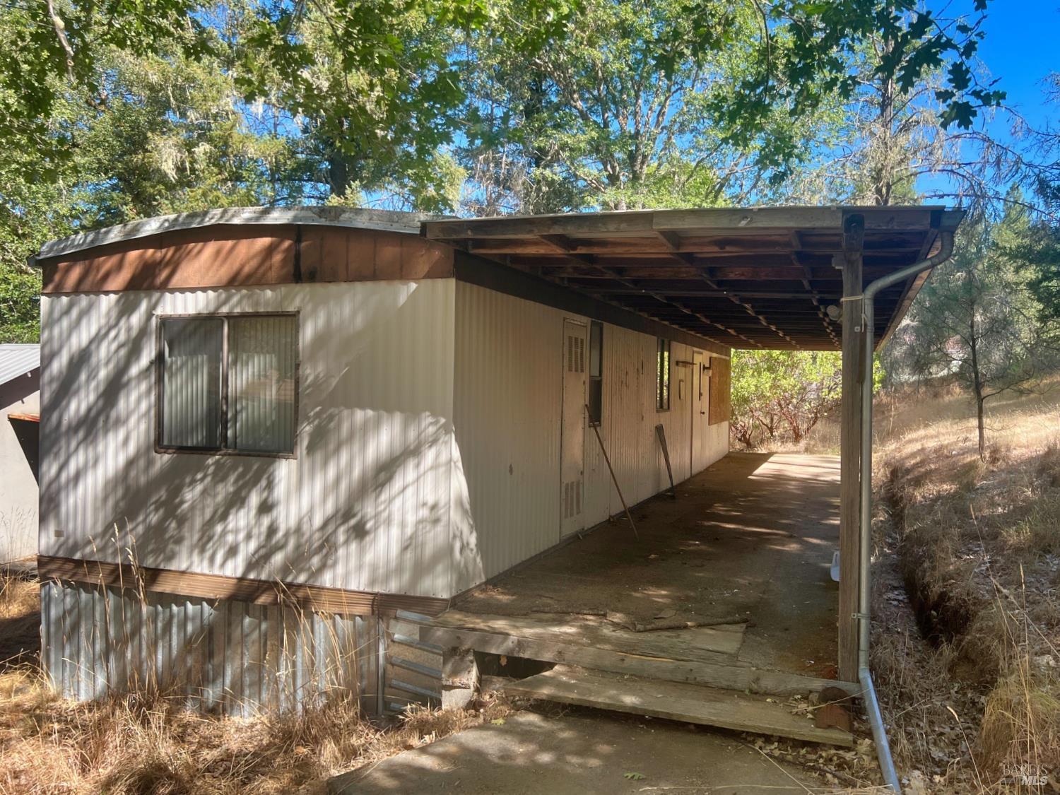 46145 Meadow Lane N Laytonville CA 95454