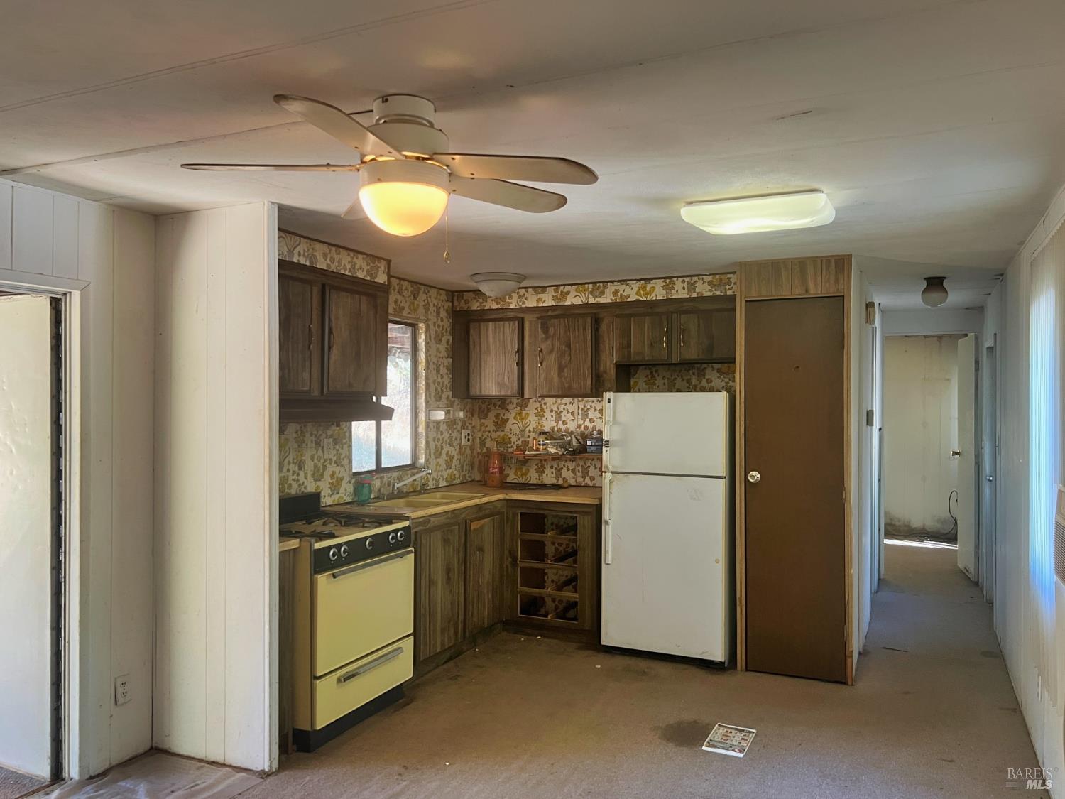 46145 Meadow Lane N Laytonville CA 95454