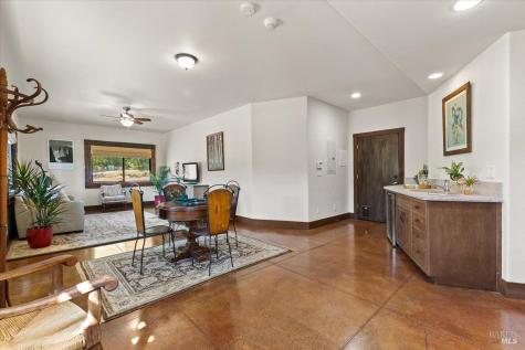 22355 Chianti Road Geyserville CA 95441