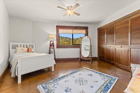 22355 Chianti Road Geyserville CA 95441