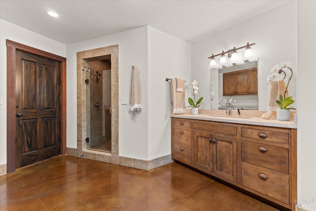 22355 Chianti Road Geyserville CA 95441