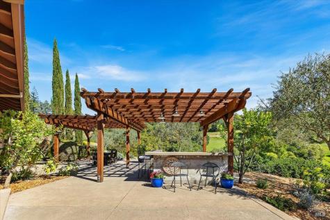 22355 Chianti Road Geyserville CA 95441