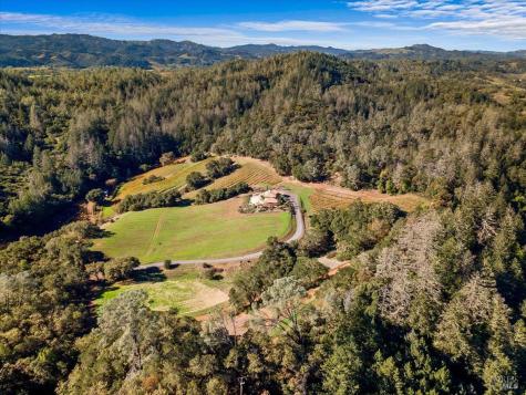 22355 Chianti Road Geyserville CA 95441