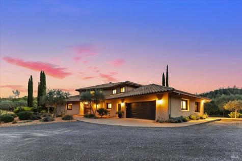 22355 Chianti Road Geyserville CA 95441