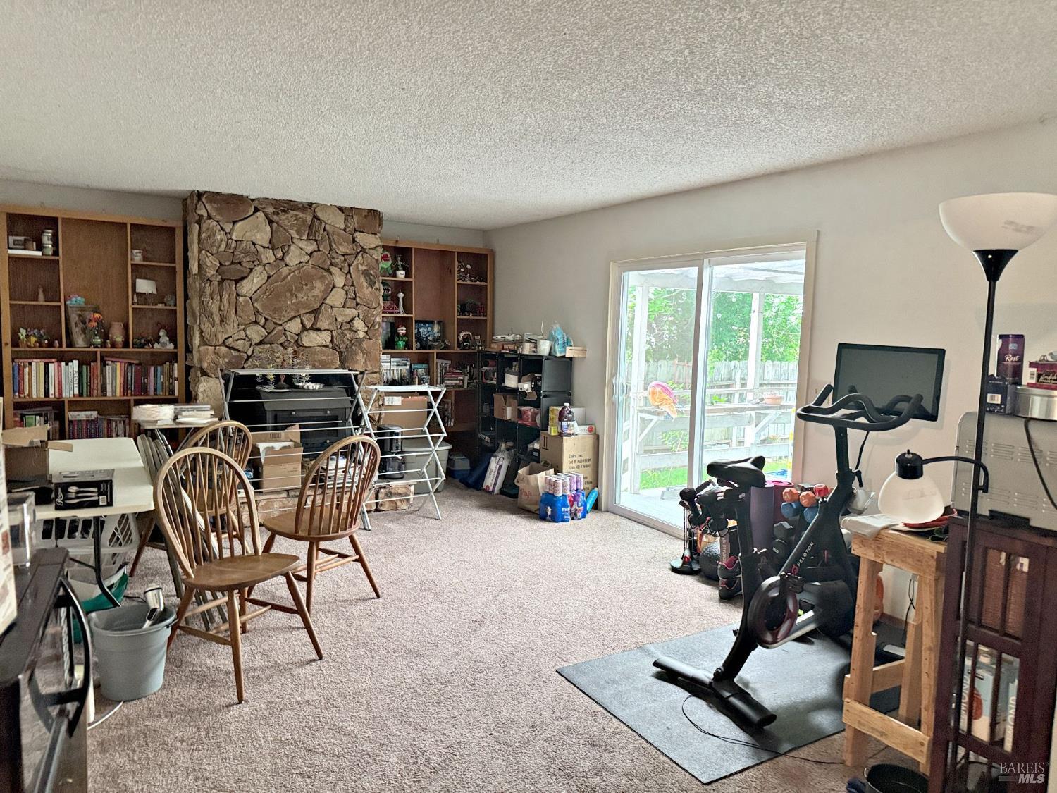 1291 Sirah Court Ukiah CA 95482