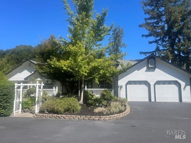 822 Robinson Road Sebastopol CA 95472