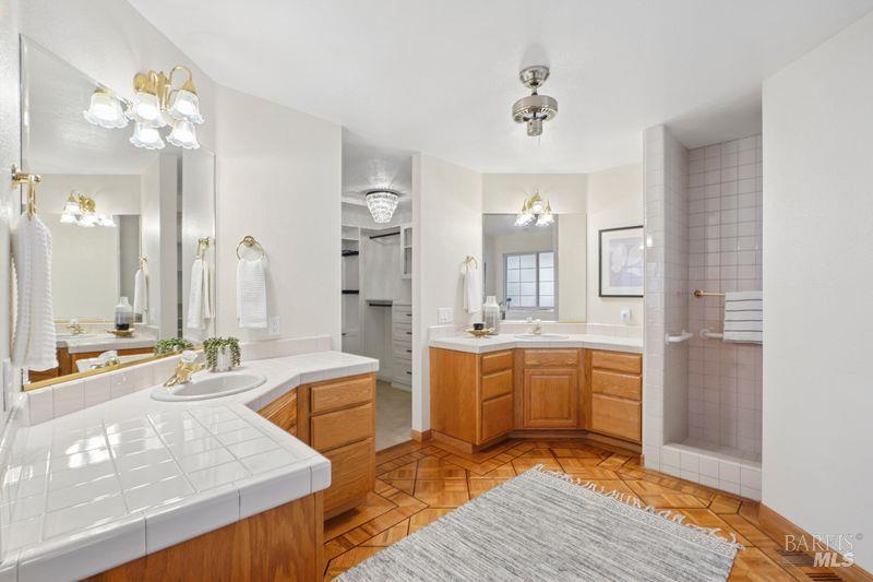 822 Robinson Road Sebastopol CA 95472
