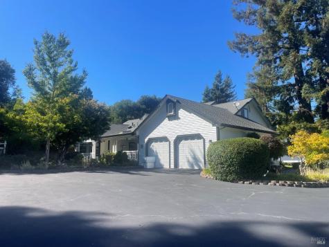 822 Robinson Road Sebastopol CA 95472
