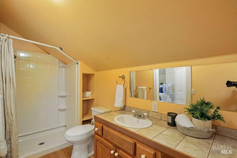 822 Robinson Road Sebastopol CA 95472