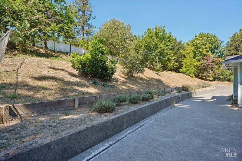822 Robinson Road Sebastopol CA 95472