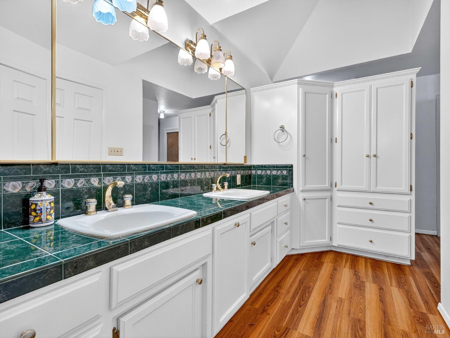 351 View Drive Ukiah CA 95482