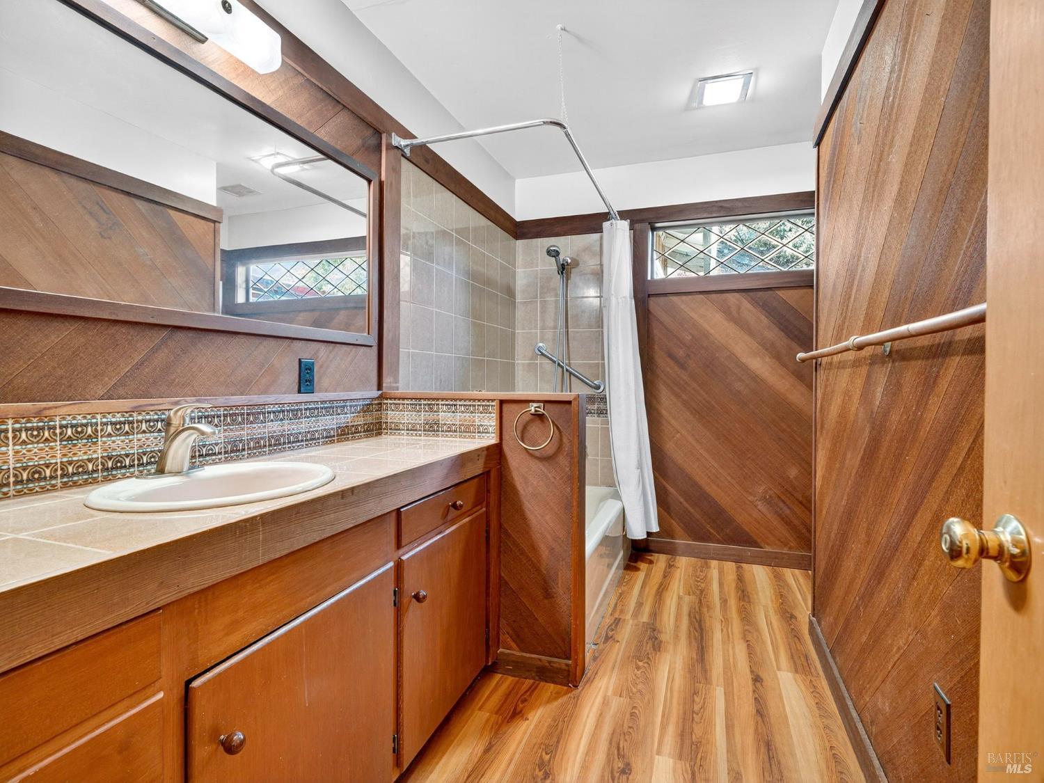 351 View Drive Ukiah CA 95482