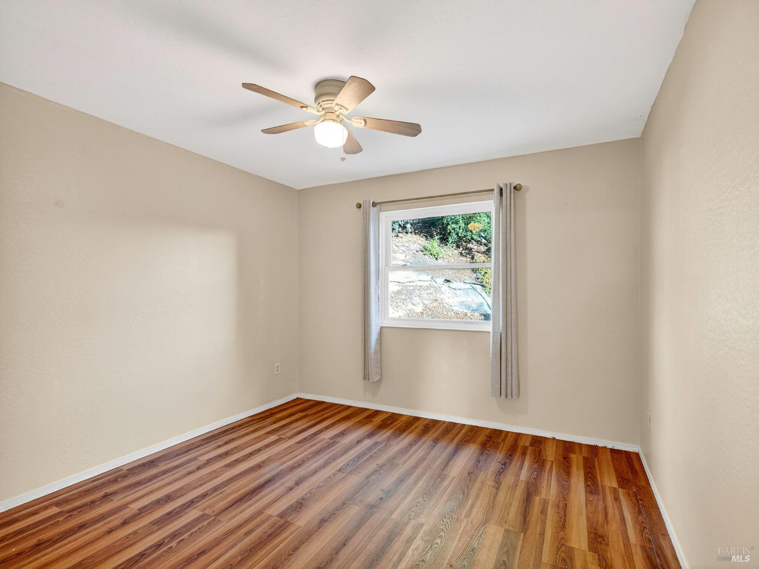 351 View Drive Ukiah CA 95482