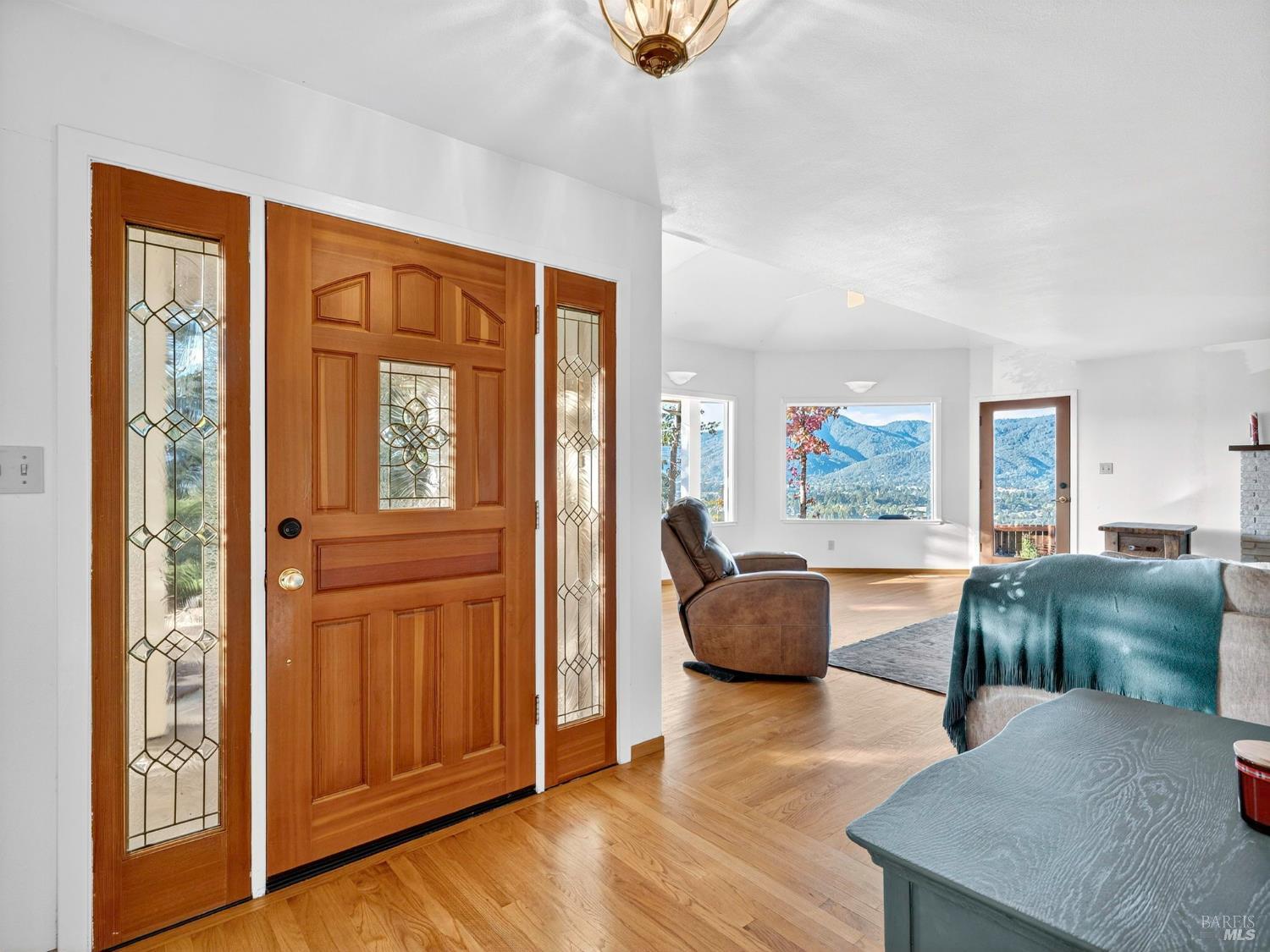 351 View Drive Ukiah CA 95482